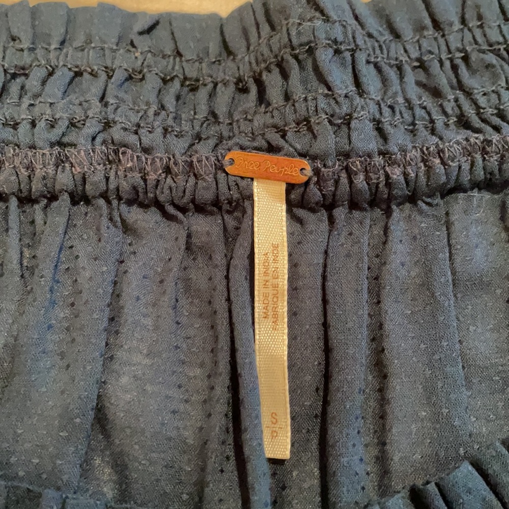 Free People Navy Top sz S - Picture 4 of 7